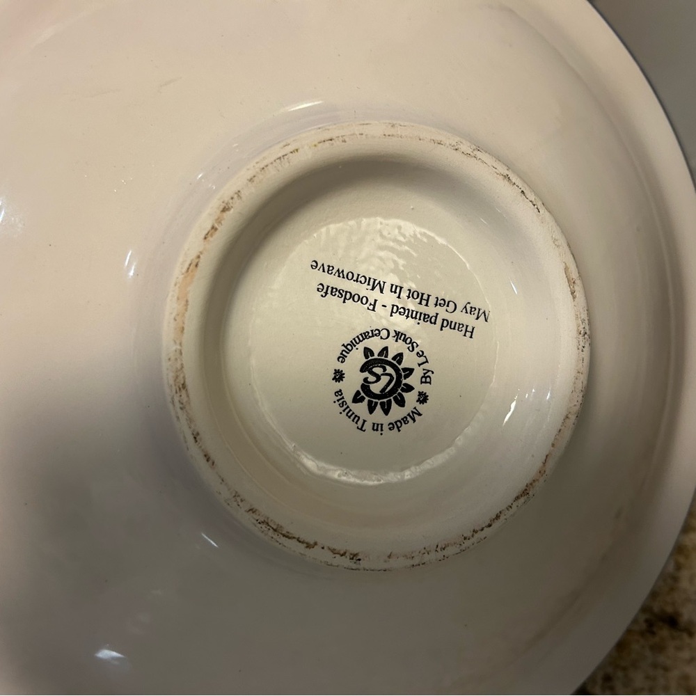 Le Souk Ceramique 12”Round serving Bowl, Made in Tunisia, White, Blue, - Picture 5 of 8
